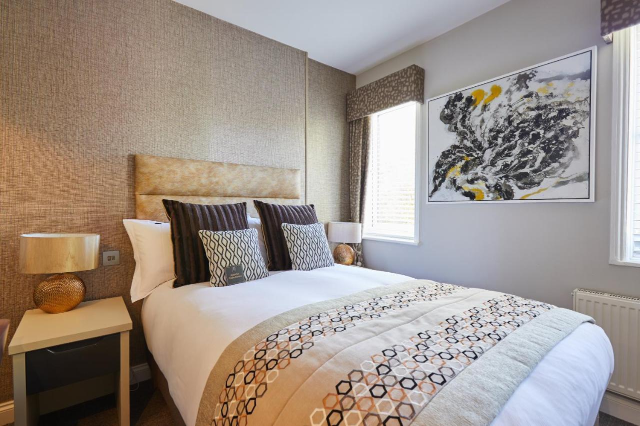 Worldhotels Distinctive Woughton House Hotel Milton Keynes Bagian luar foto